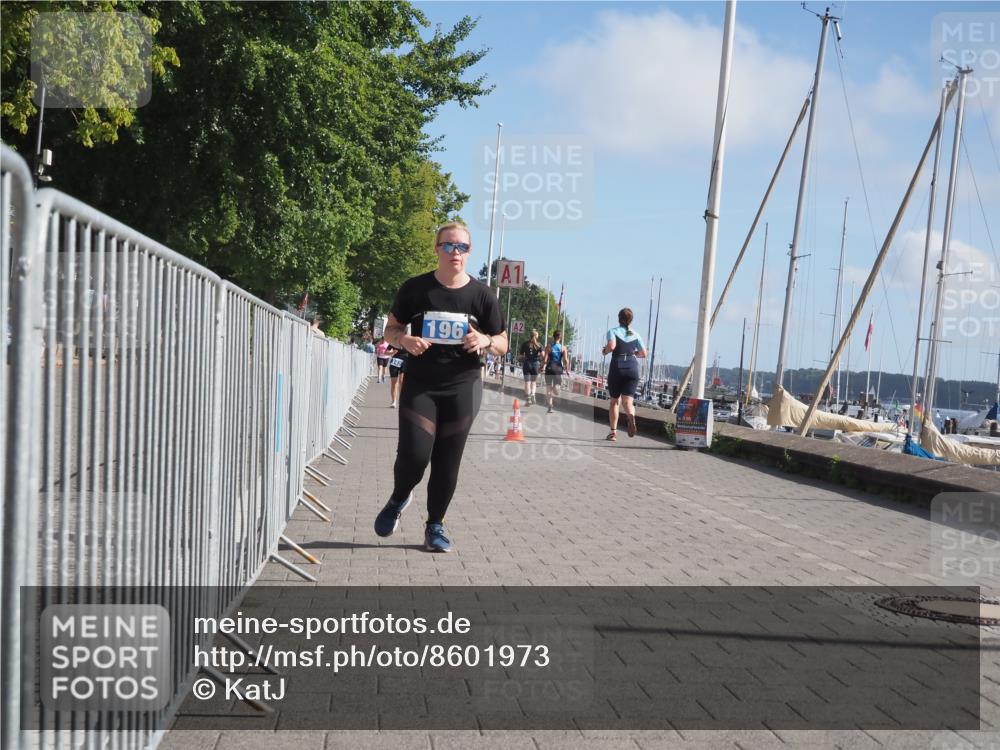 17.08.2025 - KN Förde Triathlon 2025 KatJ http://msf.ph/oto/8601973 17.08.2025 10:27:10 Laufen 130, 159, 196 meine-sportfotos.de