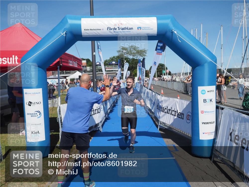 17.08.2025 - KN Förde Triathlon 2025 MichiJ http://msf.ph/oto/8601982 17.08.2025 14:11:15 Laufen 535 meine-sportfotos.de
