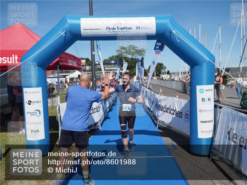 17.08.2025 - KN Förde Triathlon 2025 MichiJ http://msf.ph/oto/8601988 17.08.2025 14:11:16 Laufen 535 meine-sportfotos.de