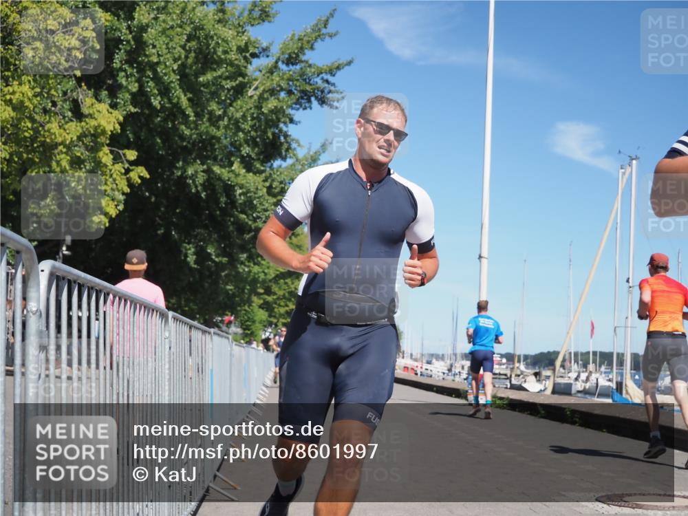 17.08.2025 - KN Förde Triathlon 2025 KatJ http://msf.ph/oto/8601997 17.08.2025 13:43:46 Laufen 441, 464, 496, 500 meine-sportfotos.de