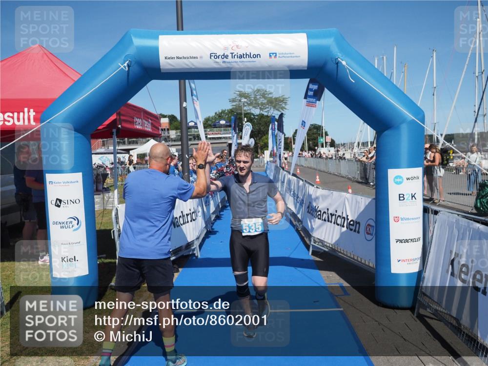 17.08.2025 - KN Förde Triathlon 2025 MichiJ http://msf.ph/oto/8602001 17.08.2025 14:11:16 Laufen 535 meine-sportfotos.de