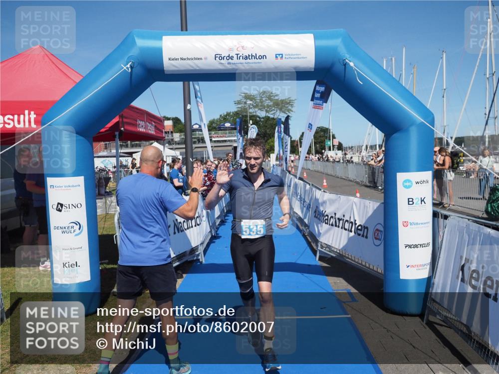 17.08.2025 - KN Förde Triathlon 2025 MichiJ http://msf.ph/oto/8602007 17.08.2025 14:11:16 Laufen 535 meine-sportfotos.de