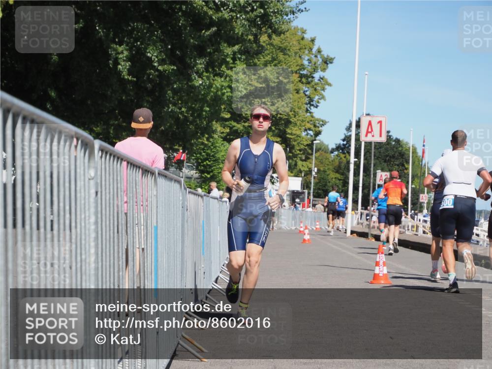 17.08.2025 - KN Förde Triathlon 2025 KatJ http://msf.ph/oto/8602016 17.08.2025 13:43:53 Laufen 464, 514 meine-sportfotos.de