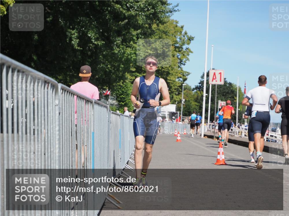 17.08.2025 - KN Förde Triathlon 2025 KatJ http://msf.ph/oto/8602021 17.08.2025 13:43:53 Laufen 464, 514 meine-sportfotos.de