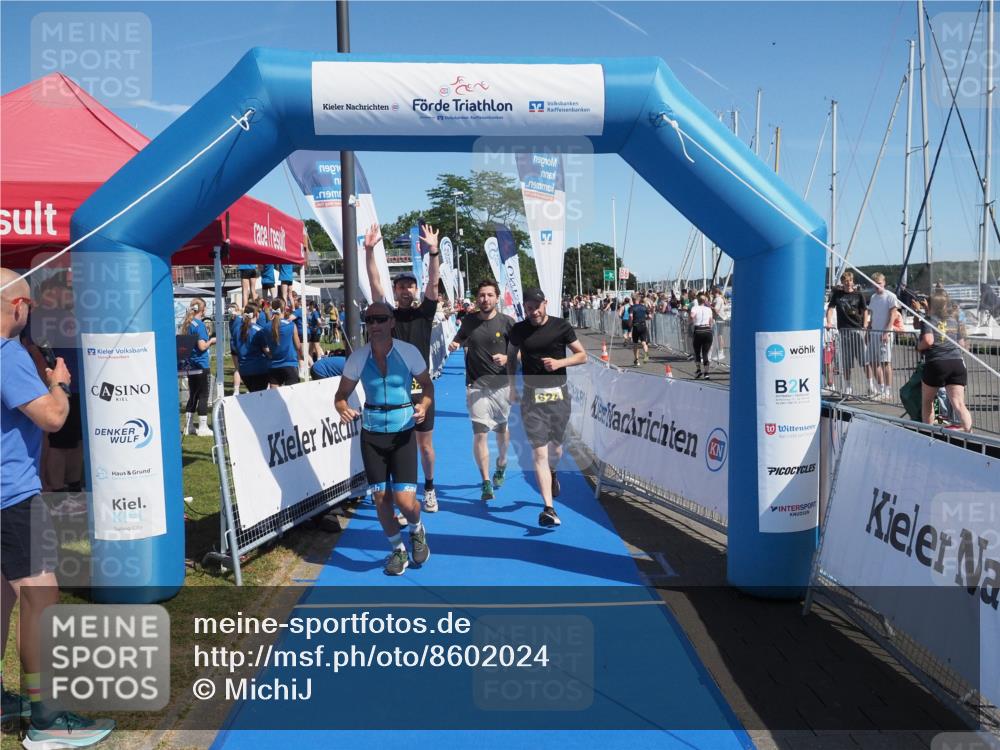 17.08.2025 - KN Förde Triathlon 2025 MichiJ http://msf.ph/oto/8602024 17.08.2025 12:18:50 Laufen 293, 297, 618, 624 meine-sportfotos.de