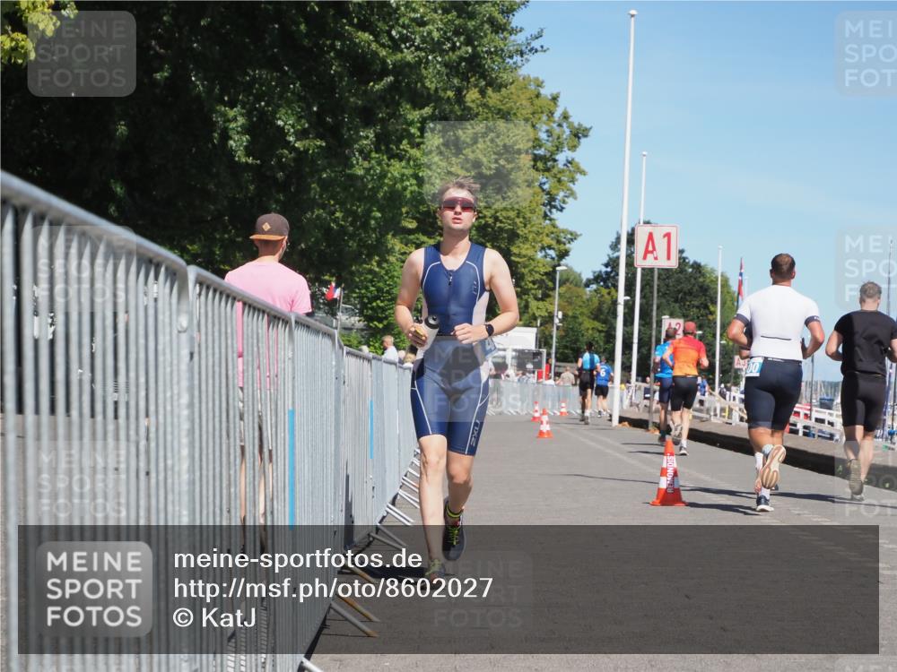 17.08.2025 - KN Förde Triathlon 2025 KatJ http://msf.ph/oto/8602027 17.08.2025 13:43:53 Laufen 464, 514 meine-sportfotos.de