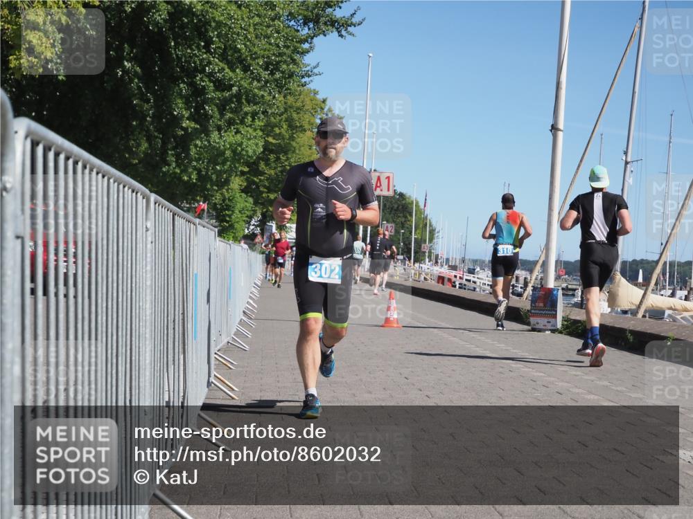 17.08.2025 - KN Förde Triathlon 2025 KatJ http://msf.ph/oto/8602032 17.08.2025 11:54:41 Laufen 302 meine-sportfotos.de
