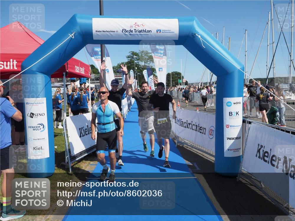 17.08.2025 - KN Förde Triathlon 2025 MichiJ http://msf.ph/oto/8602036 17.08.2025 12:18:51 Laufen 293, 297, 618, 624 meine-sportfotos.de