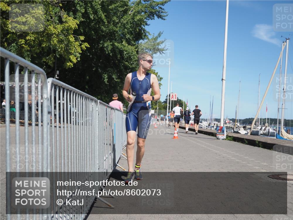 17.08.2025 - KN Förde Triathlon 2025 KatJ http://msf.ph/oto/8602073 17.08.2025 13:43:55 Laufen 464, 514 meine-sportfotos.de