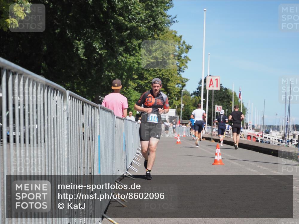 17.08.2025 - KN Förde Triathlon 2025 KatJ http://msf.ph/oto/8602096 17.08.2025 13:43:58 Laufen 464, 514, 542 meine-sportfotos.de