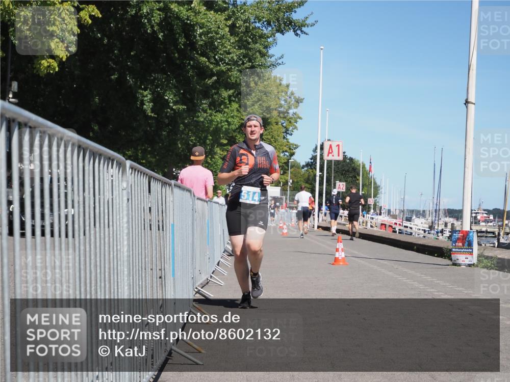 17.08.2025 - KN Förde Triathlon 2025 KatJ http://msf.ph/oto/8602132 17.08.2025 13:44:00 Laufen 465, 514, 542 meine-sportfotos.de