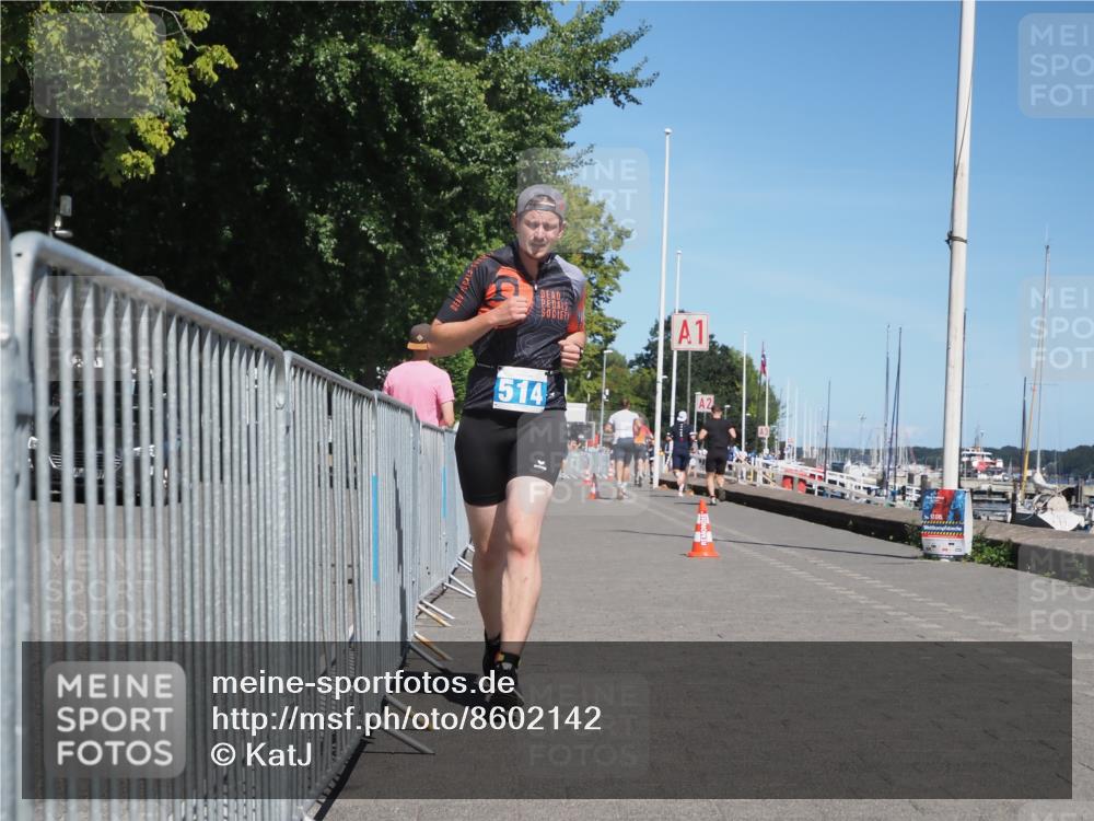 17.08.2025 - KN Förde Triathlon 2025 KatJ http://msf.ph/oto/8602142 17.08.2025 13:44:00 Laufen 465, 514, 542 meine-sportfotos.de