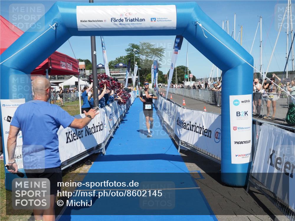 17.08.2025 - KN Förde Triathlon 2025 MichiJ http://msf.ph/oto/8602145 17.08.2025 14:11:35 Laufen 524 meine-sportfotos.de