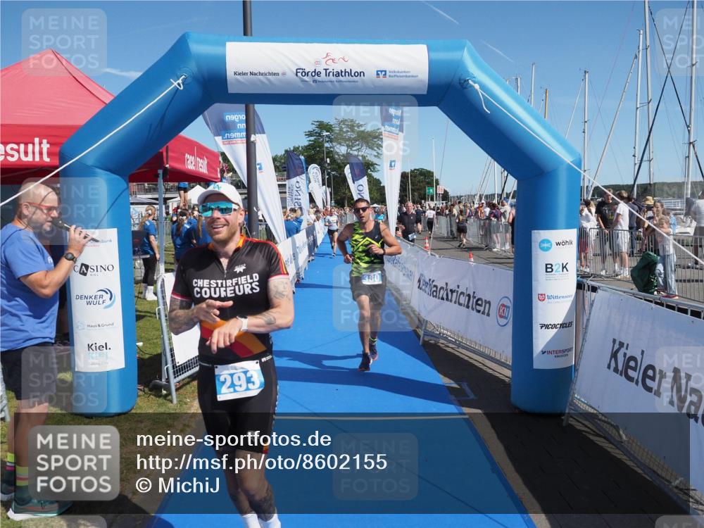 17.08.2025 - KN Förde Triathlon 2025 MichiJ http://msf.ph/oto/8602155 17.08.2025 12:18:56 Laufen 293, 380, 601, 624 meine-sportfotos.de