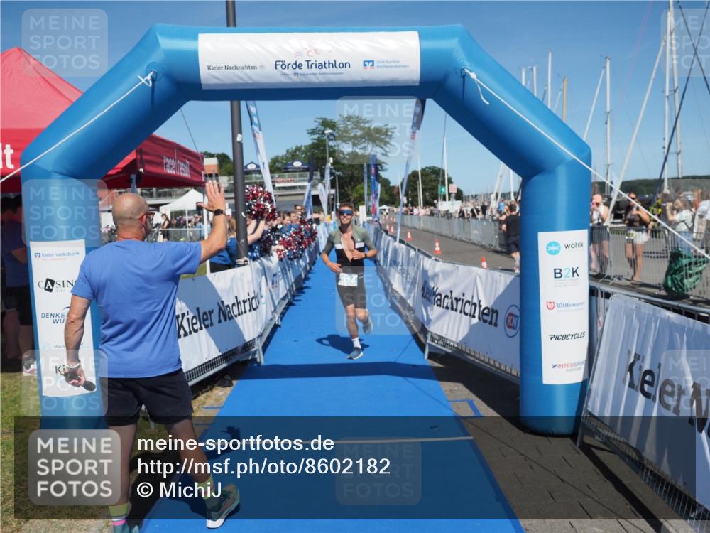 17.08.2025 - KN Förde Triathlon 2025 MichiJ http://msf.ph/oto/8602182 17.08.2025 14:11:36 Laufen 524 meine-sportfotos.de