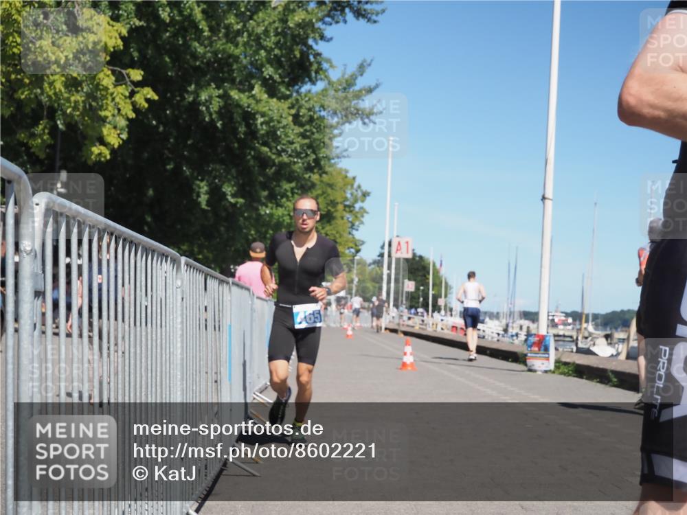 17.08.2025 - KN Förde Triathlon 2025 KatJ http://msf.ph/oto/8602221 17.08.2025 13:44:07 Laufen 465, 542 meine-sportfotos.de