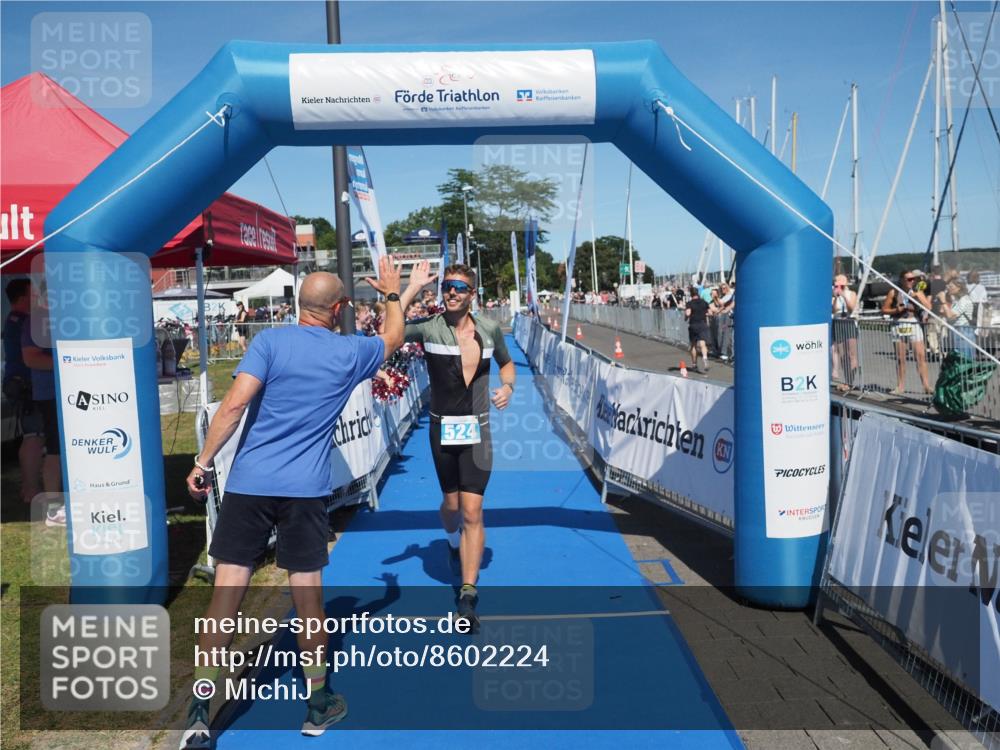 17.08.2025 - KN Förde Triathlon 2025 MichiJ http://msf.ph/oto/8602224 17.08.2025 14:11:37 Laufen 524 meine-sportfotos.de