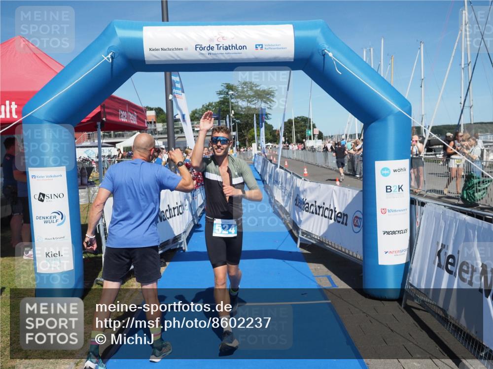 17.08.2025 - KN Förde Triathlon 2025 MichiJ http://msf.ph/oto/8602237 17.08.2025 14:11:37 Laufen 524 meine-sportfotos.de