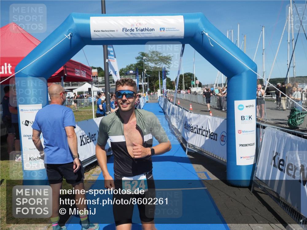 17.08.2025 - KN Förde Triathlon 2025 MichiJ http://msf.ph/oto/8602261 17.08.2025 14:11:38 Laufen 524 meine-sportfotos.de