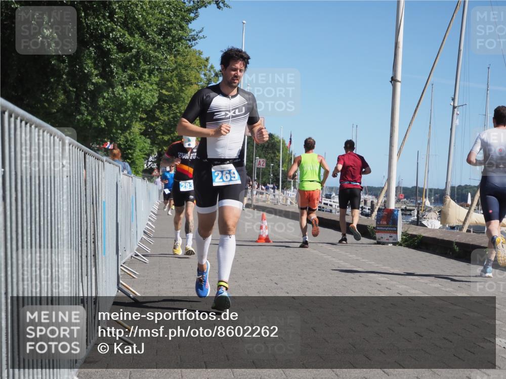 17.08.2025 - KN Förde Triathlon 2025 KatJ http://msf.ph/oto/8602262 17.08.2025 11:55:01 Laufen 269, 293 meine-sportfotos.de