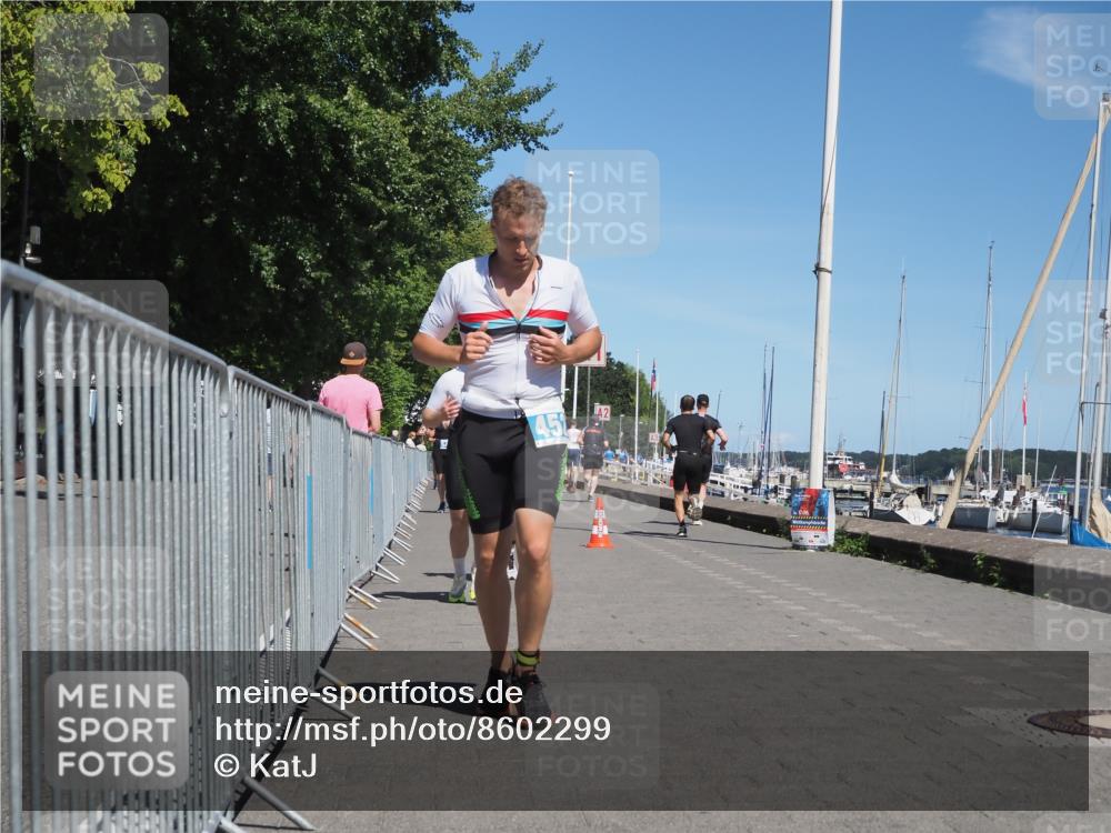17.08.2025 - KN Förde Triathlon 2025 KatJ http://msf.ph/oto/8602299 17.08.2025 13:44:17 Laufen 440, 452, 527, 549 meine-sportfotos.de