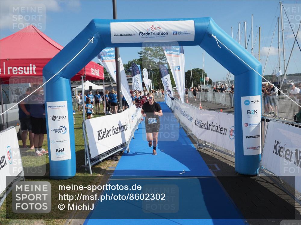 17.08.2025 - KN Förde Triathlon 2025 MichiJ http://msf.ph/oto/8602302 17.08.2025 10:50:12 Laufen 167 meine-sportfotos.de