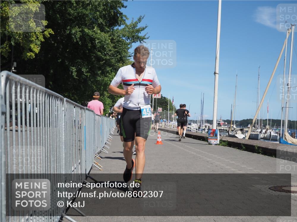 17.08.2025 - KN Förde Triathlon 2025 KatJ http://msf.ph/oto/8602307 17.08.2025 13:44:17 Laufen 440, 452, 527, 549 meine-sportfotos.de