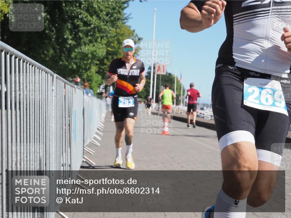 17.08.2025 - KN Förde Triathlon 2025 KatJ http://msf.ph/oto/8602314 17.08.2025 11:55:03 Laufen 269, 293 meine-sportfotos.de