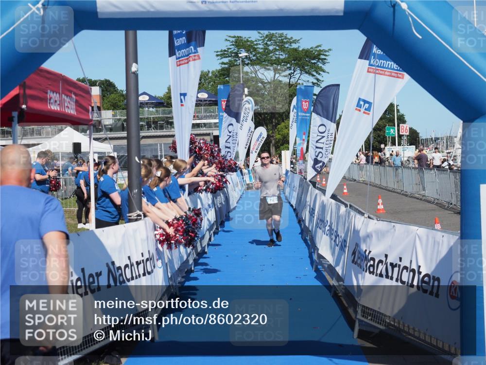 17.08.2025 - KN Förde Triathlon 2025 MichiJ http://msf.ph/oto/8602320 17.08.2025 14:12:45 Laufen 426 meine-sportfotos.de