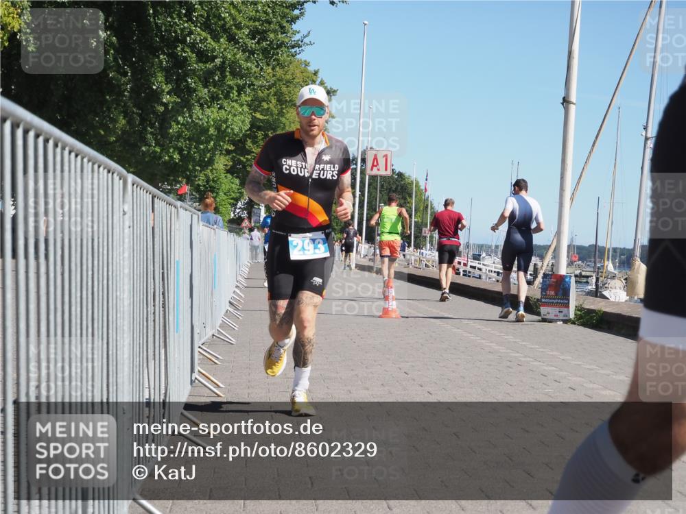 17.08.2025 - KN Förde Triathlon 2025 KatJ http://msf.ph/oto/8602329 17.08.2025 11:55:03 Laufen 269, 293 meine-sportfotos.de