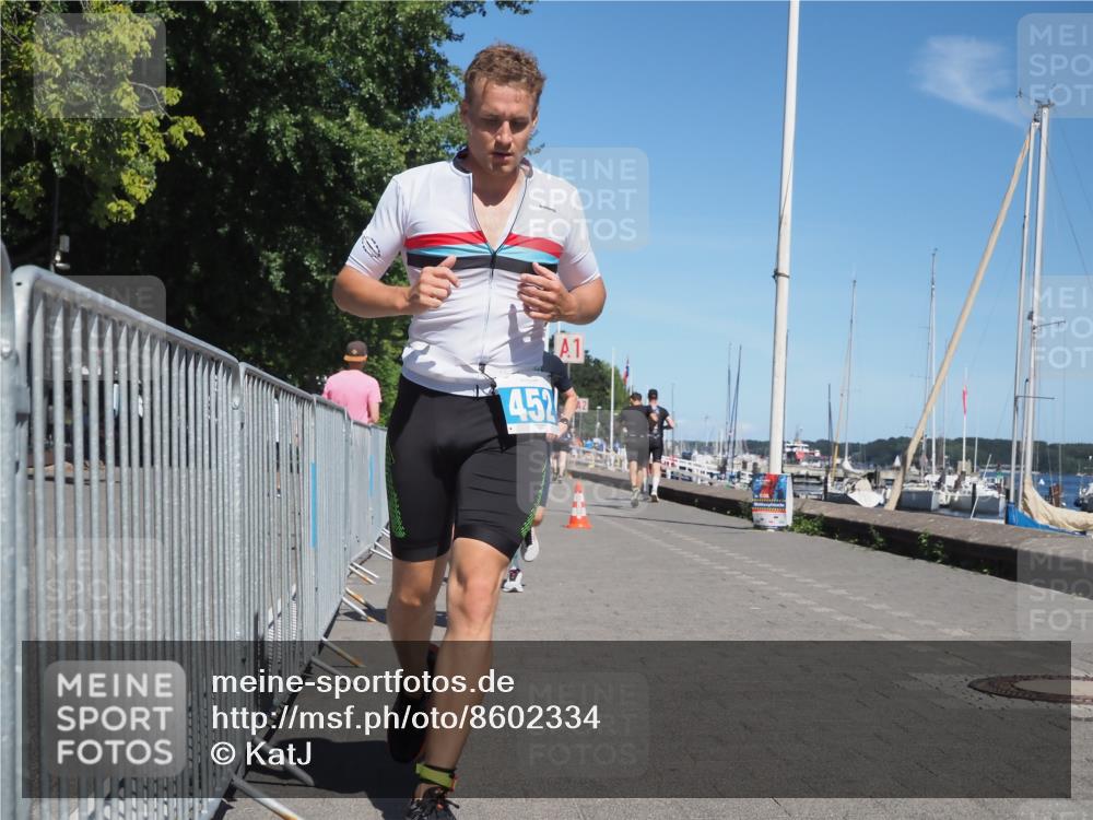 17.08.2025 - KN Förde Triathlon 2025 KatJ http://msf.ph/oto/8602334 17.08.2025 13:44:17 Laufen 440, 452, 527, 549 meine-sportfotos.de