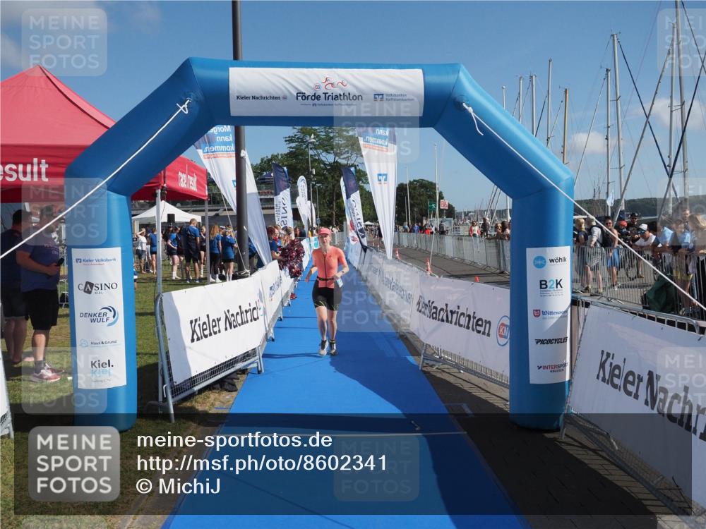 17.08.2025 - KN Förde Triathlon 2025 MichiJ http://msf.ph/oto/8602341 17.08.2025 10:50:29 Laufen 225 meine-sportfotos.de