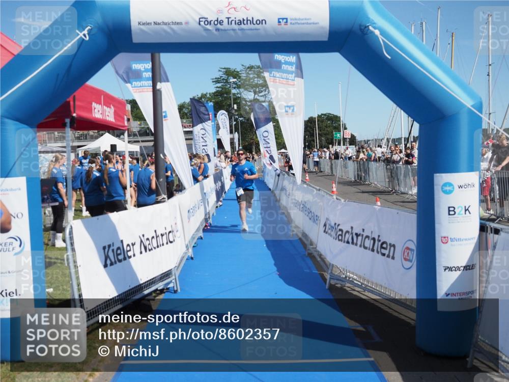 17.08.2025 - KN Förde Triathlon 2025 MichiJ http://msf.ph/oto/8602357 17.08.2025 12:19:19 Laufen 360 meine-sportfotos.de