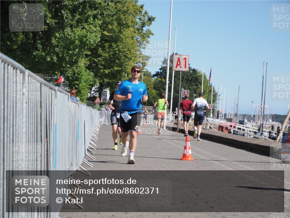 17.08.2025 - KN Förde Triathlon 2025 KatJ http://msf.ph/oto/8602371 17.08.2025 11:55:08 Laufen 268, 293, 360 meine-sportfotos.de
