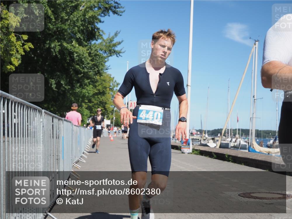 17.08.2025 - KN Förde Triathlon 2025 KatJ http://msf.ph/oto/8602380 17.08.2025 13:44:20 Laufen 440, 452, 527, 549 meine-sportfotos.de