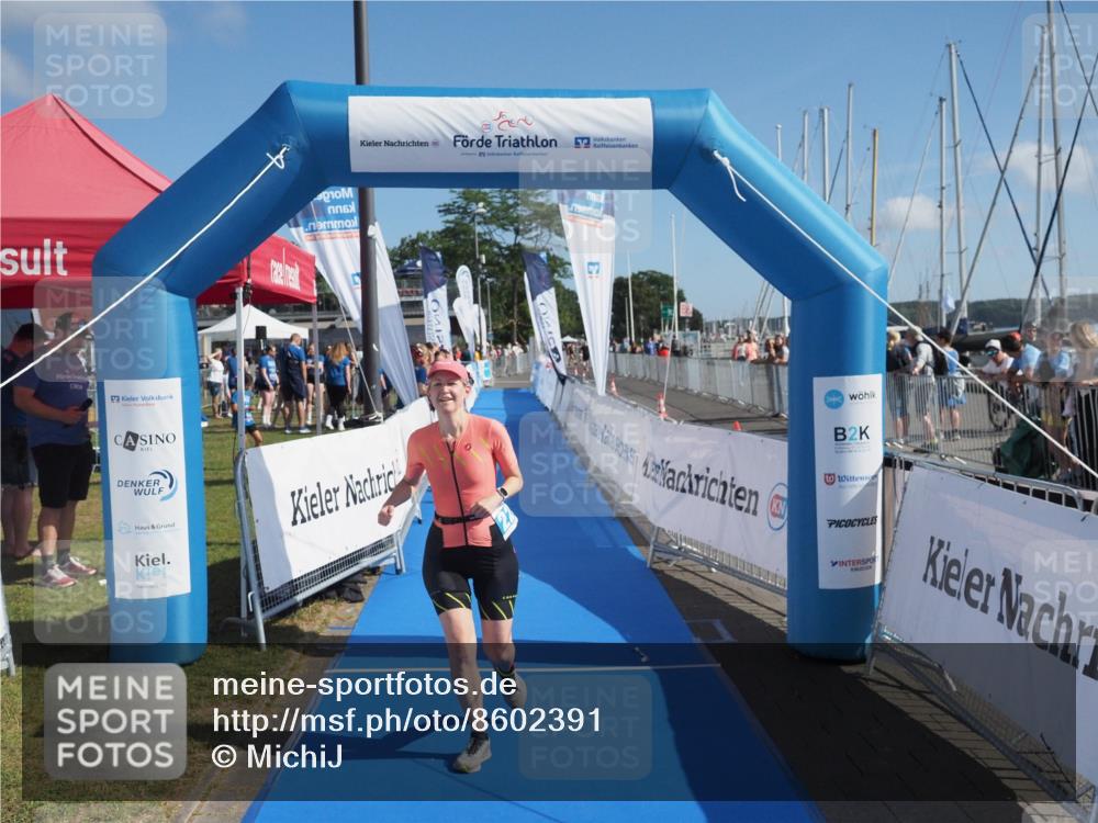 17.08.2025 - KN Förde Triathlon 2025 MichiJ http://msf.ph/oto/8602391 17.08.2025 10:50:30 Laufen 225 meine-sportfotos.de