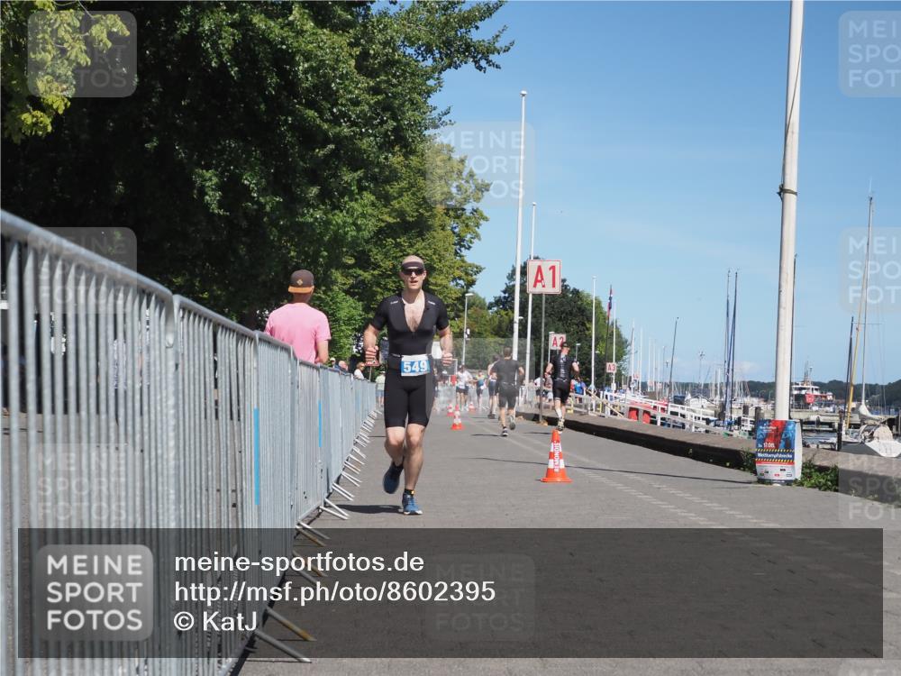17.08.2025 - KN Förde Triathlon 2025 KatJ http://msf.ph/oto/8602395 17.08.2025 13:44:21 Laufen 440, 527, 549 meine-sportfotos.de