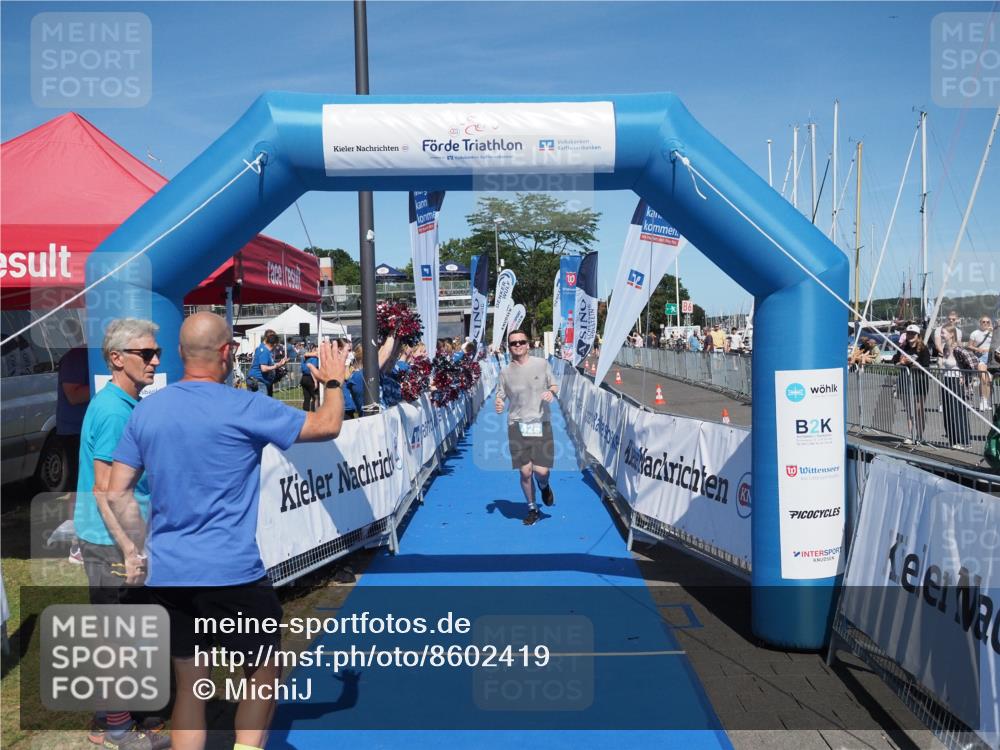 17.08.2025 - KN Förde Triathlon 2025 MichiJ http://msf.ph/oto/8602419 17.08.2025 14:12:47 Laufen 426 meine-sportfotos.de