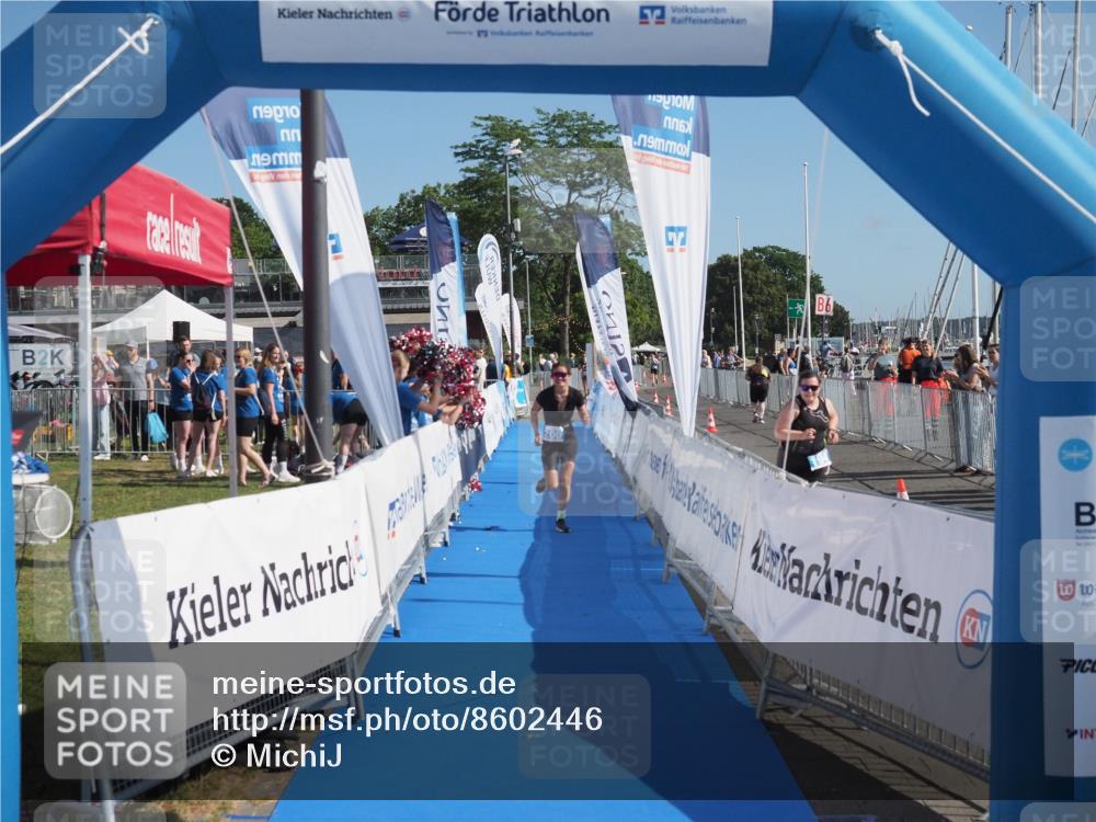 17.08.2025 - KN Förde Triathlon 2025 MichiJ http://msf.ph/oto/8602446 17.08.2025 10:51:16 Laufen 200 meine-sportfotos.de