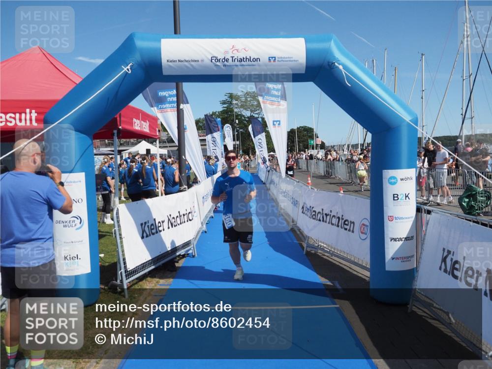 17.08.2025 - KN Förde Triathlon 2025 MichiJ http://msf.ph/oto/8602454 17.08.2025 12:19:21 Laufen 360 meine-sportfotos.de
