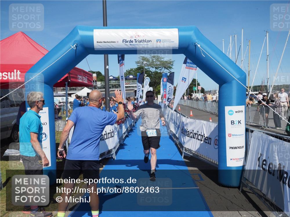 17.08.2025 - KN Förde Triathlon 2025 MichiJ http://msf.ph/oto/8602463 17.08.2025 14:12:48 Laufen 426 meine-sportfotos.de