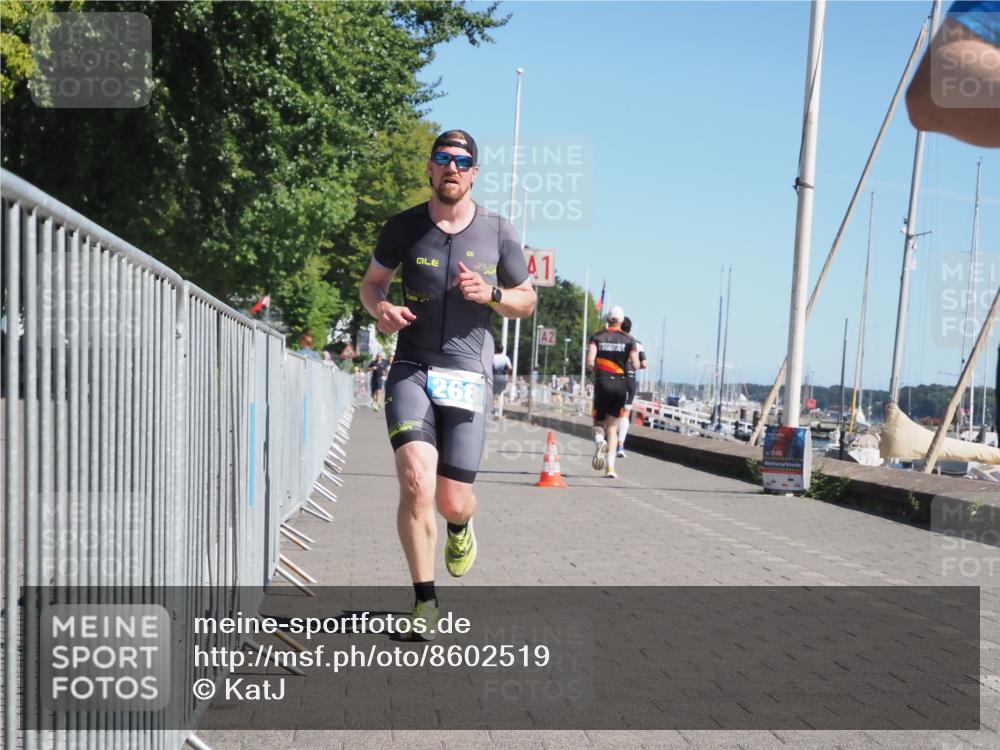17.08.2025 - KN Förde Triathlon 2025 KatJ http://msf.ph/oto/8602519 17.08.2025 11:55:14 Laufen 268, 360 meine-sportfotos.de