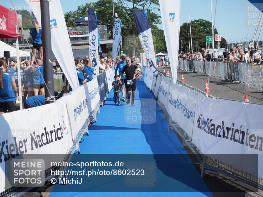 17.08.2025 - KN Förde Triathlon 2025 MichiJ http://msf.ph/oto/8602523 17.08.2025 12:19:37 Laufen  meine-sportfotos.de