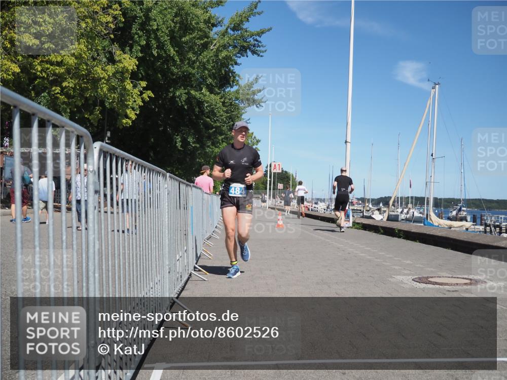 17.08.2025 - KN Förde Triathlon 2025 KatJ http://msf.ph/oto/8602526 17.08.2025 13:44:30 Laufen 484 meine-sportfotos.de