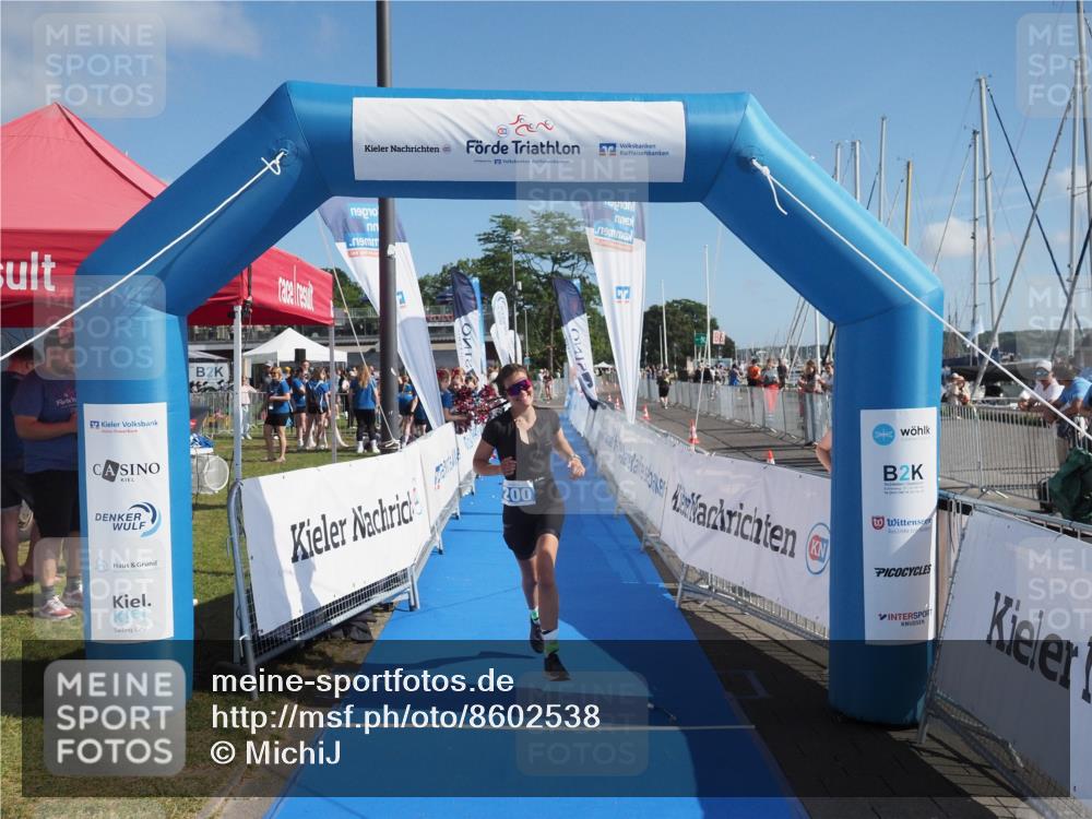 17.08.2025 - KN Förde Triathlon 2025 MichiJ http://msf.ph/oto/8602538 17.08.2025 10:51:18 Laufen 200 meine-sportfotos.de