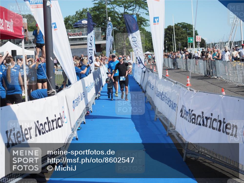 17.08.2025 - KN Förde Triathlon 2025 MichiJ http://msf.ph/oto/8602547 17.08.2025 12:19:38 Laufen  meine-sportfotos.de