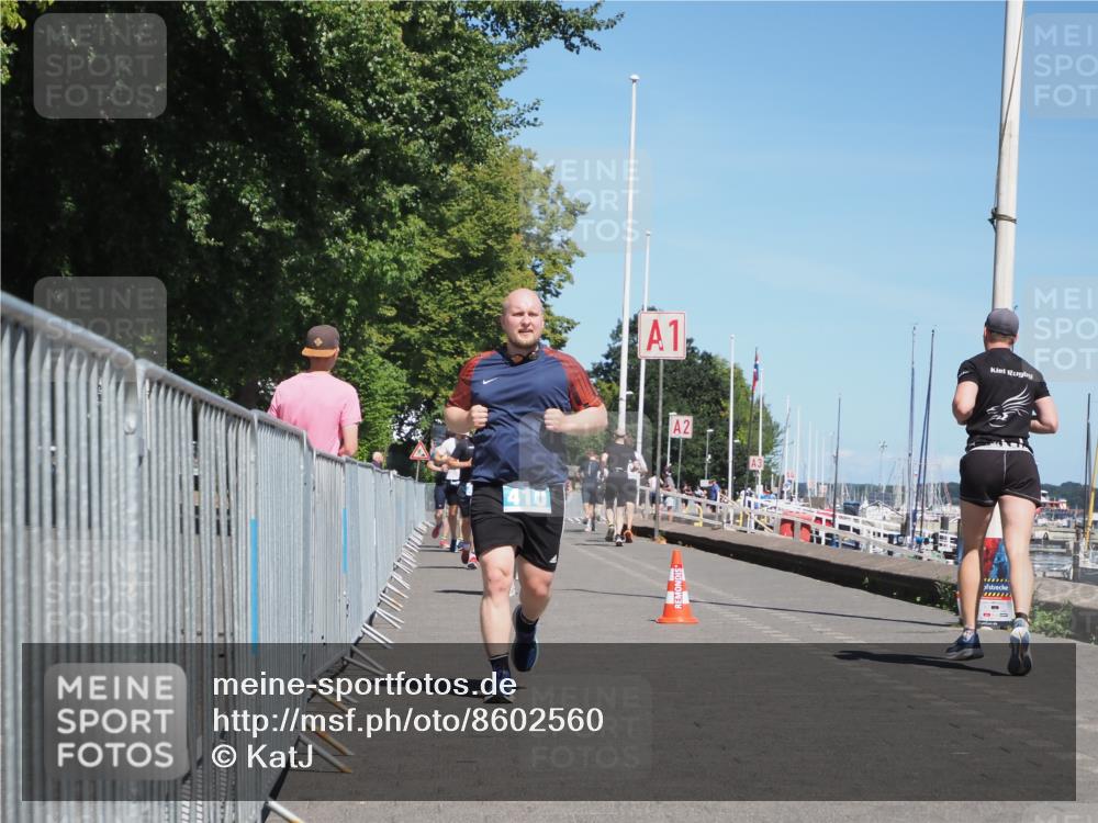 17.08.2025 - KN Förde Triathlon 2025 KatJ http://msf.ph/oto/8602560 17.08.2025 13:44:38 Laufen 410, 421 meine-sportfotos.de