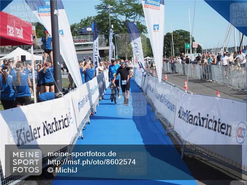 17.08.2025 - KN Förde Triathlon 2025 MichiJ http://msf.ph/oto/8602574 17.08.2025 12:19:38 Laufen  meine-sportfotos.de