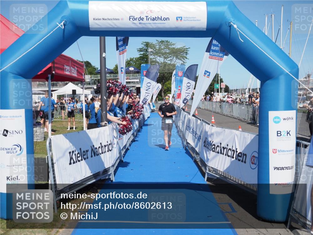 17.08.2025 - KN Förde Triathlon 2025 MichiJ http://msf.ph/oto/8602613 17.08.2025 14:13:58 Laufen 486 meine-sportfotos.de