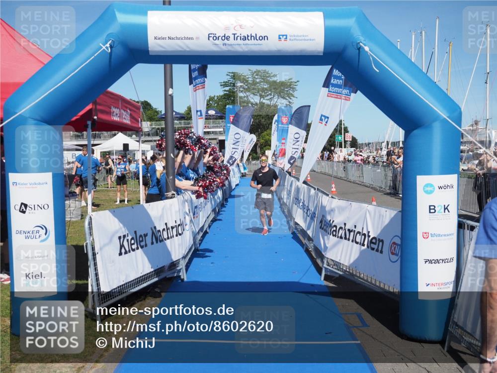 17.08.2025 - KN Förde Triathlon 2025 MichiJ http://msf.ph/oto/8602620 17.08.2025 14:13:59 Laufen 486 meine-sportfotos.de